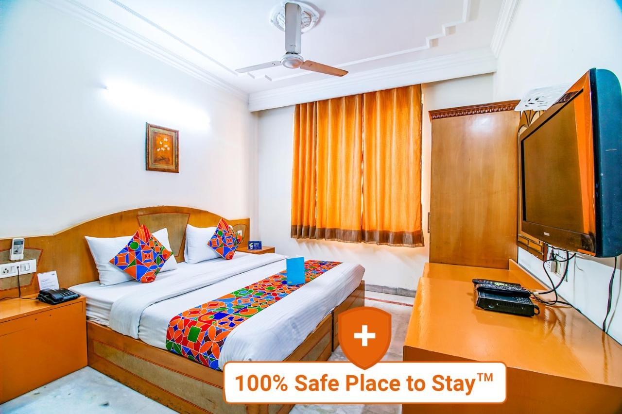 แฟ็บโฮเต็ล อศุ พาเลซ Hotel เดลี ภายนอก รูปภาพ