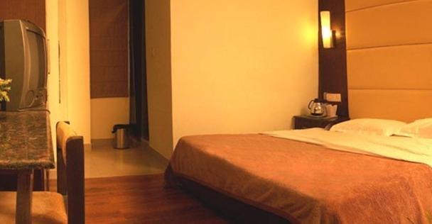 แฟ็บโฮเต็ล อศุ พาเลซ Hotel เดลี ห้อง รูปภาพ